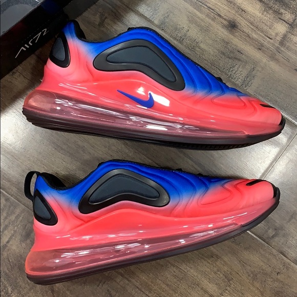 NIKE AIR MAX 720 GS - Picture 12 of 16
